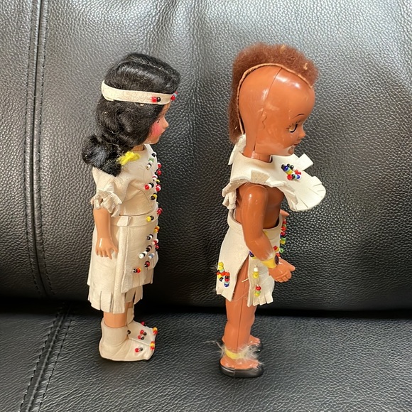 Vintage Boy and Girl Indian Dolls - Picture 5 of 11